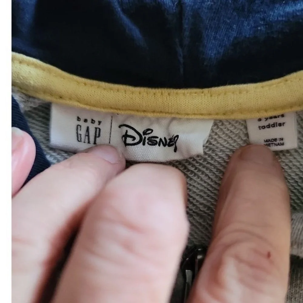 Gap Disney Grey Mickey Mouse Zip‎ Up Jacket Hoodie size 5 Years